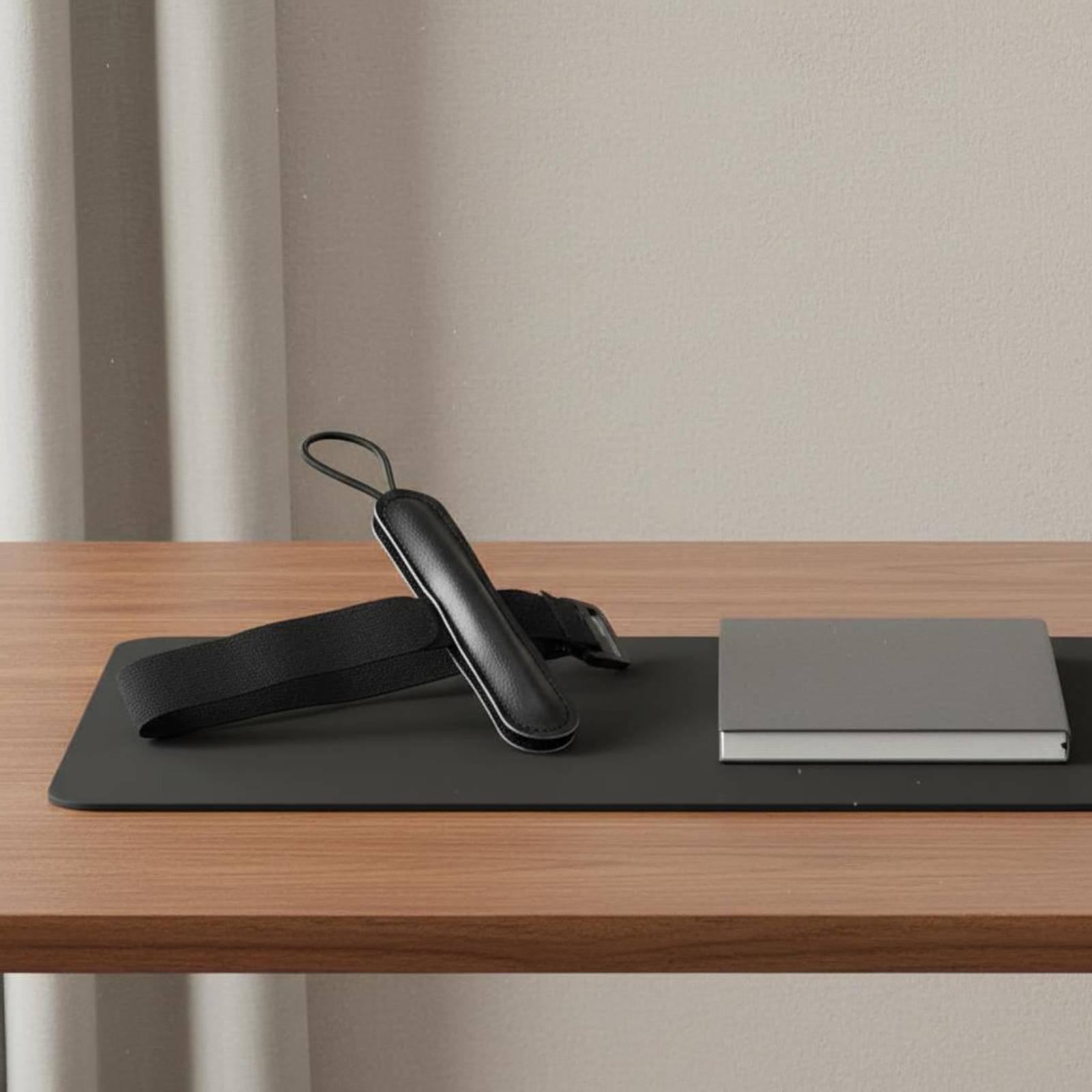 レザーゴルフリストトレーナー スイング矯正器具 人間工学に基 - Training Aid Swing のレビューと価格