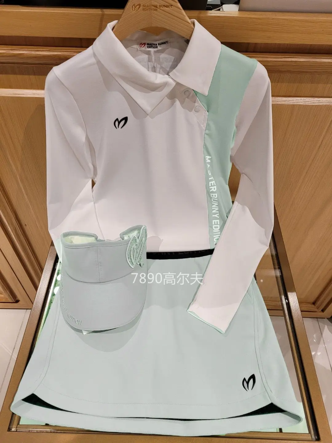 韓国製本格ゴルフ長袖女性用ゴルフウェア 2026年春・秋新作 - Golf Equipment Women のレビューと価格