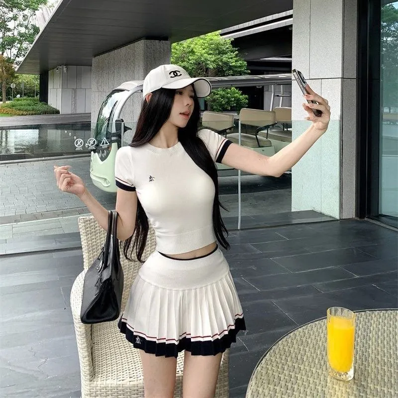 韓国の夏用ツーピーススーツカジュアルテニスゴルフスポーツスー - Golf Equipment Women のレビューと価格